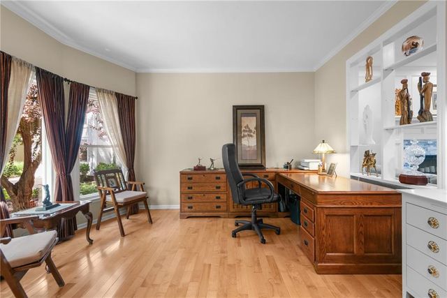 13400 W 116th Terrace, Overland Park, KS 66210