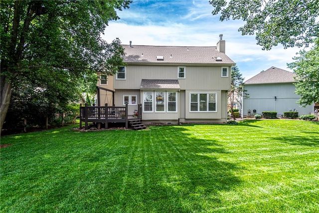 13400 W 116th Terrace, Overland Park, KS 66210