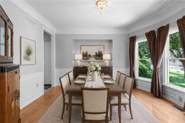 13400 W 116th Terrace, Overland Park, KS 66210