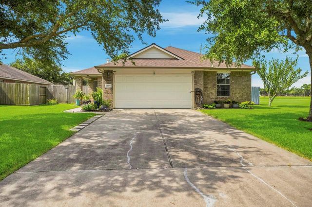 3204 Meadow Bay Lane, Dickinson, TX 77539