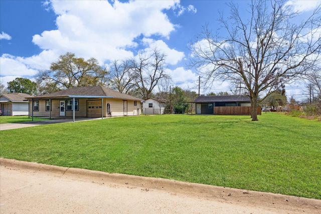 9706 Carmalee Street, Houston, TX 77075