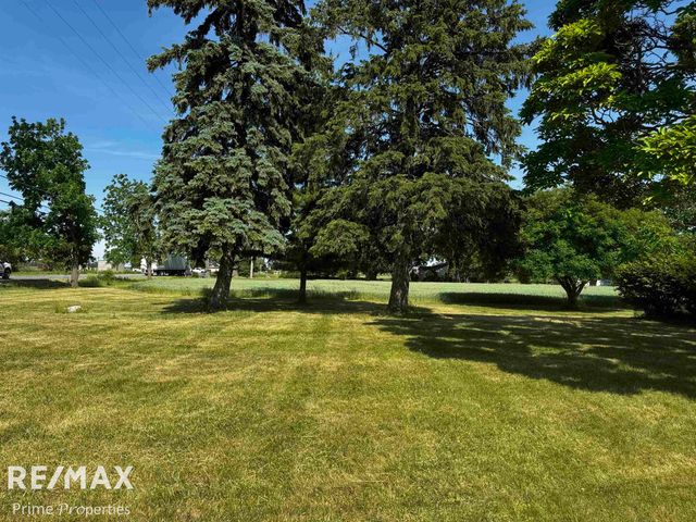 5154 Hess Road, Buena Vista Twp, MI 48601