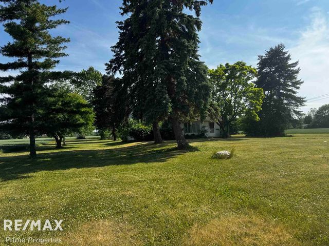5154 Hess Road, Buena Vista Twp, MI 48601