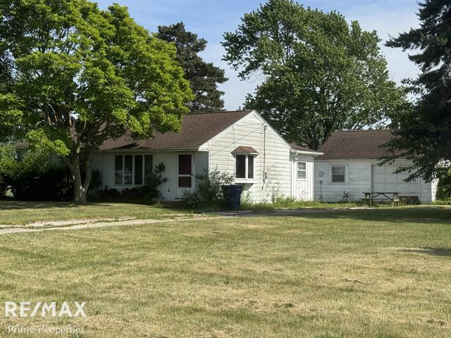 5154 Hess Road, Buena Vista Twp, MI 48601