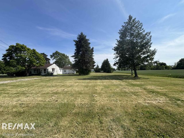 5154 Hess Road, Buena Vista Twp, MI 48601