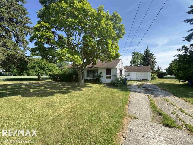 5154 Hess Road, Buena Vista Twp, MI 48601