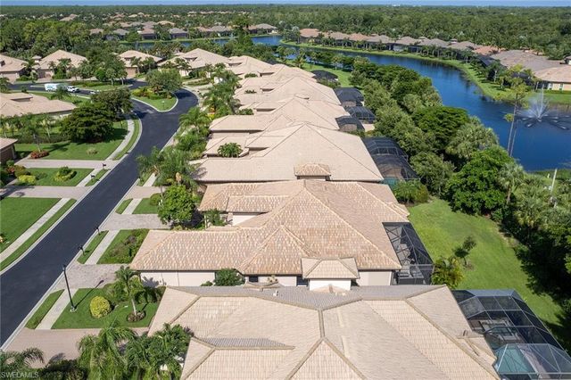 7393 Moorgate Point WAY, Naples, FL 34113