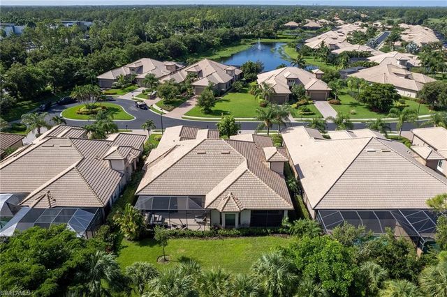 7393 Moorgate Point WAY, Naples, FL 34113