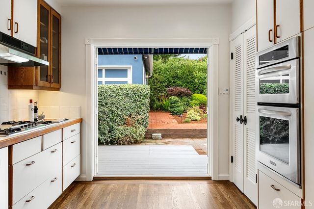 1985 8th Avenue, San Francisco, CA 94116