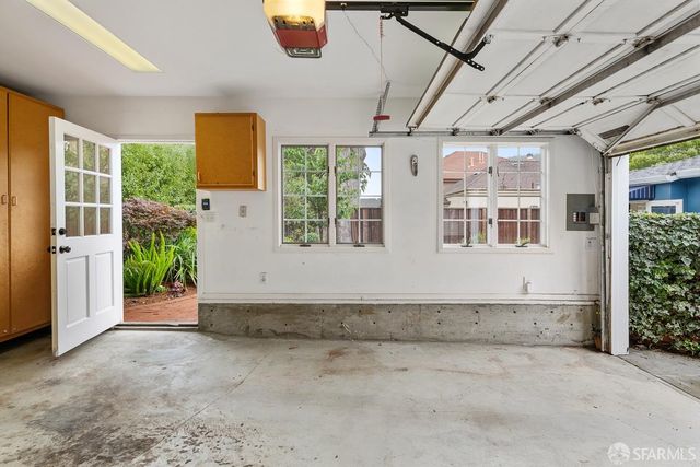1985 8th Avenue, San Francisco, CA 94116