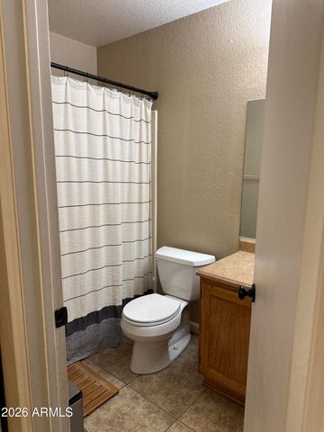 7020 W OLIVE Avenue 224, Peoria, AZ 85345