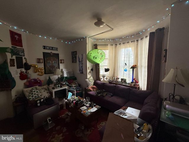 24 OWEN AVE, Lansdowne, PA 19050