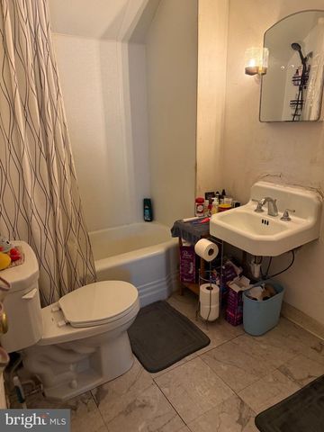 24 OWEN AVE, Lansdowne, PA 19050