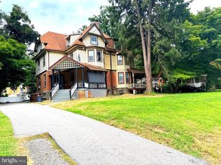 24 OWEN AVE, Lansdowne, PA 19050