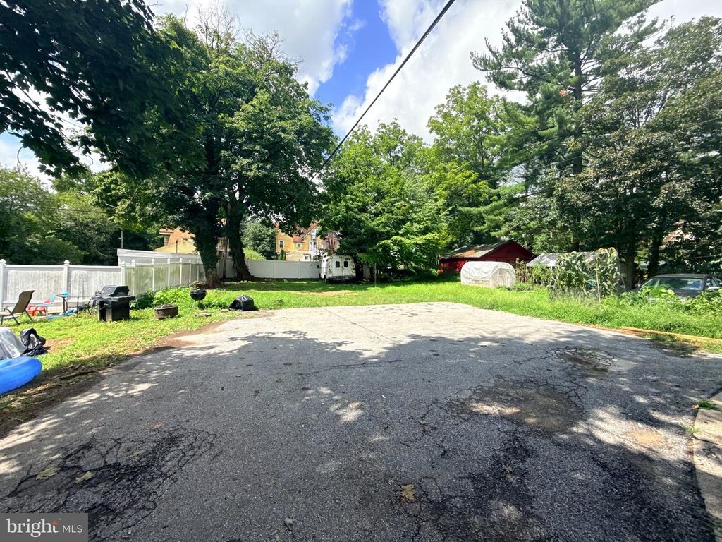 24 OWEN AVE, Lansdowne, PA 19050 — photo 4