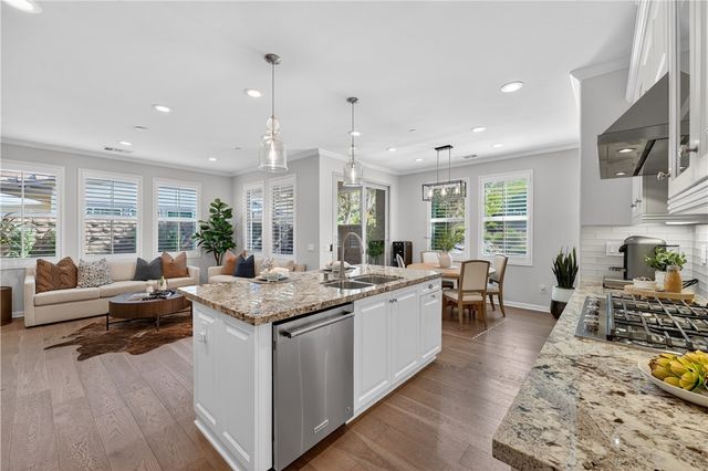 51 Garcilla Drive, Rancho Mission Viejo, CA 92694