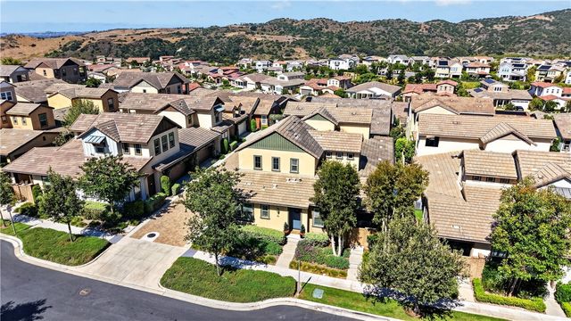 51 Garcilla Drive, Rancho Mission Viejo, CA 92694