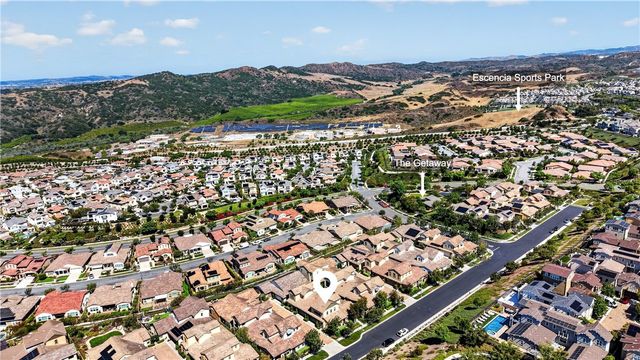 51 Garcilla Drive, Rancho Mission Viejo, CA 92694