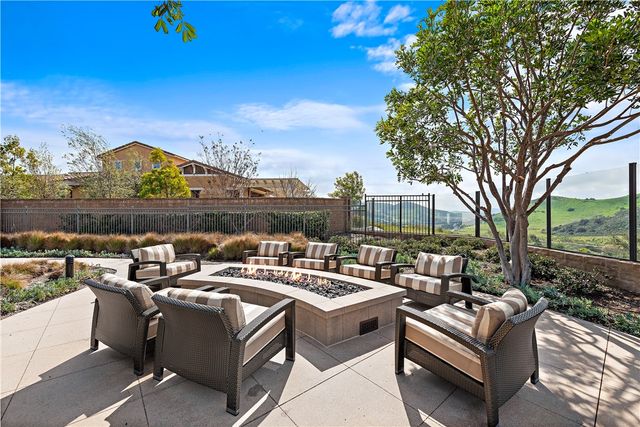 51 Garcilla Drive, Rancho Mission Viejo, CA 92694