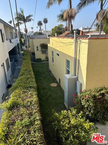1427 17th Street C, Santa Monica, CA 90404