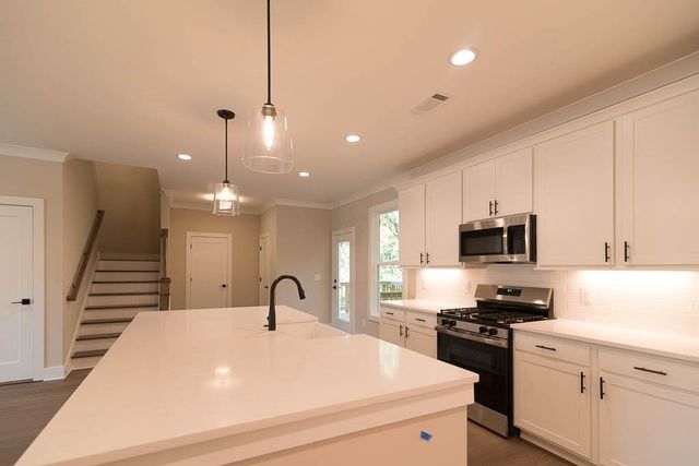 2462 Adair Ridge Court, Decatur, GA 30034