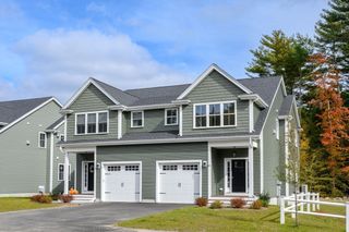 1 Hayford Trail 9, Hanson, MA 02341