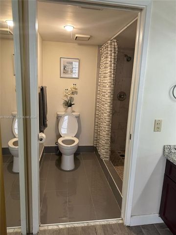 2240 N Cypress Bend Dr 805, Pompano Beach, FL 33069