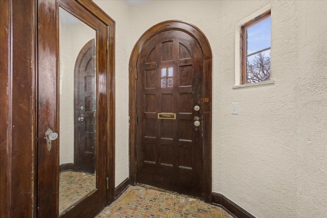 16631 Sorrento Street, Detroit, MI 48235