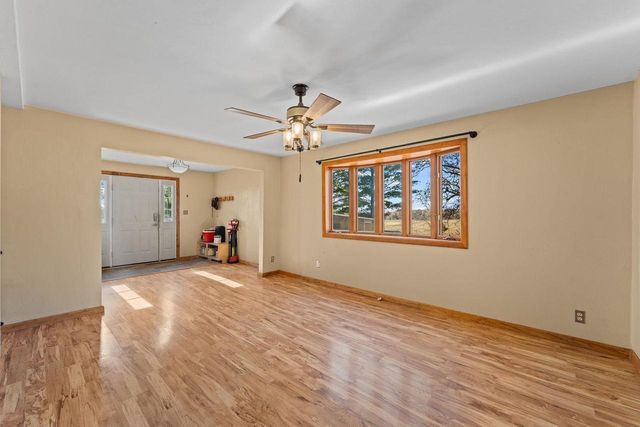 N7726 Wendlick Road, Pardeeville, WI 53954