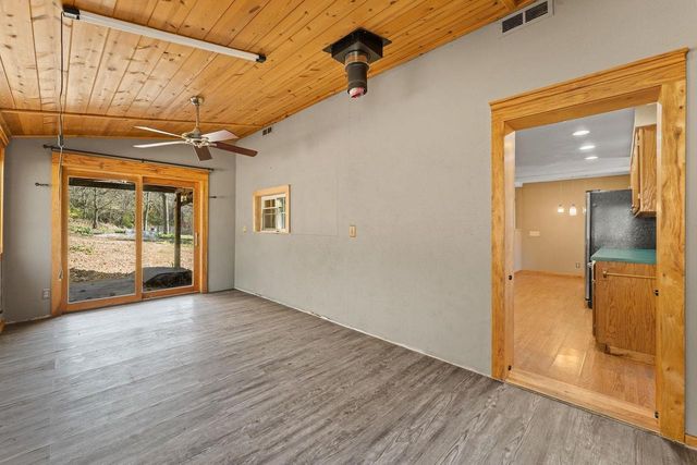 N7726 Wendlick Road, Pardeeville, WI 53954