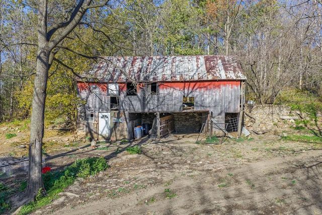 N7726 Wendlick Road, Pardeeville, WI 53954