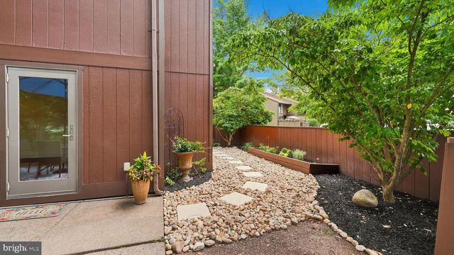10 ASPEN, New Hope, PA 18938