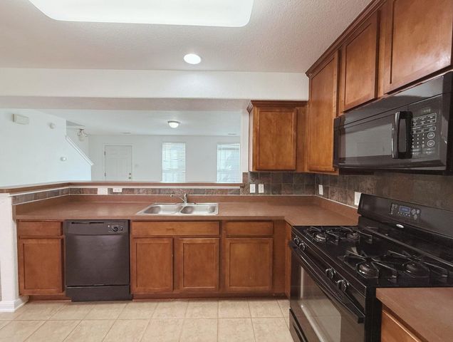 130 Rush Haven F082, San Marcos, TX 78666