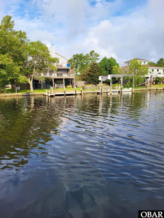 Image 27 of property listing at 4101 Tarkle Ridge Drive, Kitty Hawk, NC 27949