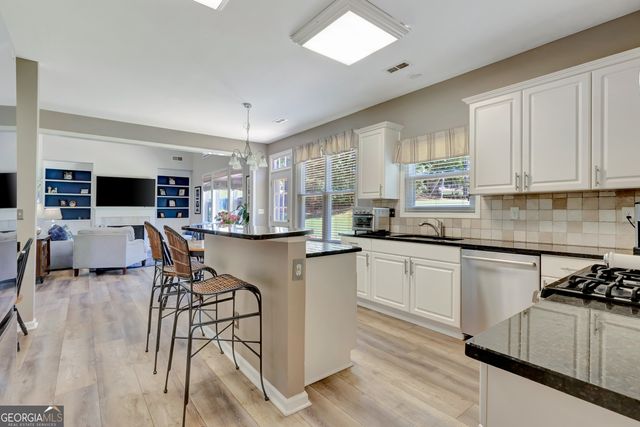 115 Saddle Ridge Way, Fayetteville, GA 30215