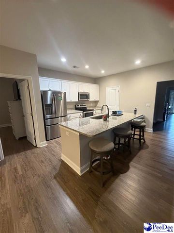 1498 Summergate Dr, Florence, SC 29501