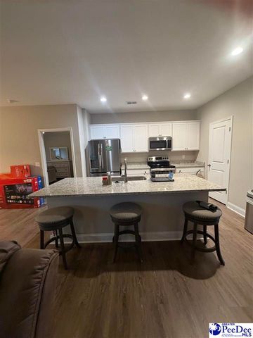 1498 Summergate Dr, Florence, SC 29501