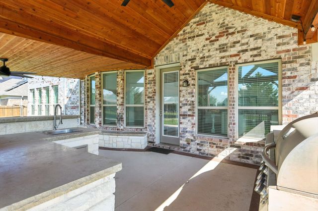 2839 Terrosa Drive, Grand Prairie, TX 75054