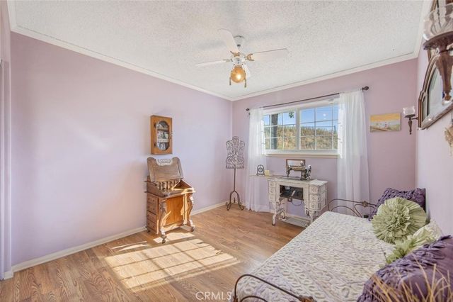 27971 Featherstar, Saugus, CA 91350