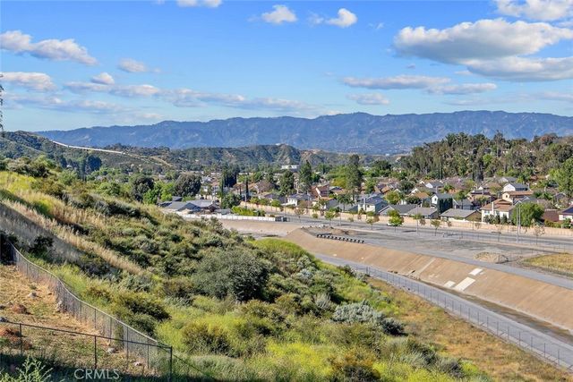 27971 Featherstar, Saugus, CA 91350