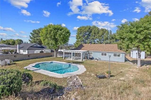 27971 Featherstar, Saugus, CA 91350