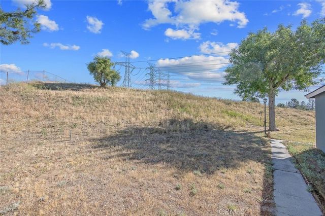 27971 Featherstar, Saugus, CA 91350