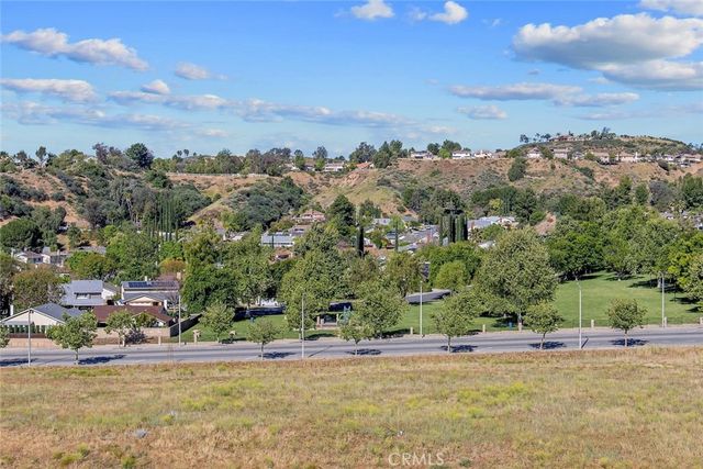 27971 Featherstar, Saugus, CA 91350