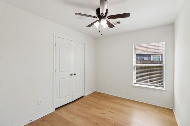 8006 Distant Harbor Road, Baytown, TX 77523