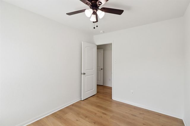 8006 Distant Harbor Road, Baytown, TX 77523