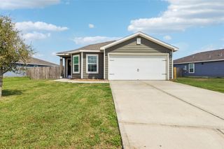 8006 Distant Harbor Road, Baytown, TX 77523