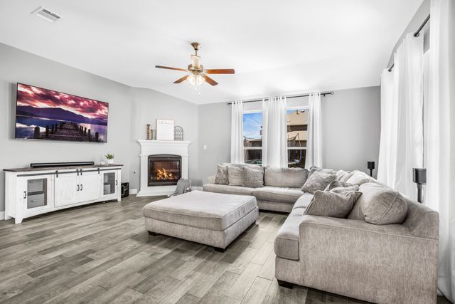 2801 Cerro Ranch Road, Aubrey, TX 76227