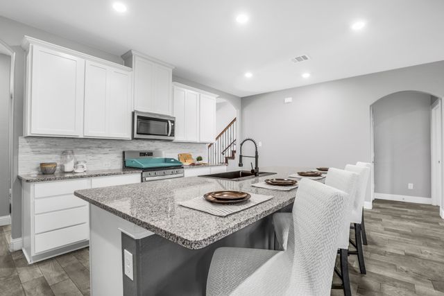 2801 Cerro Ranch Road, Aubrey, TX 76227