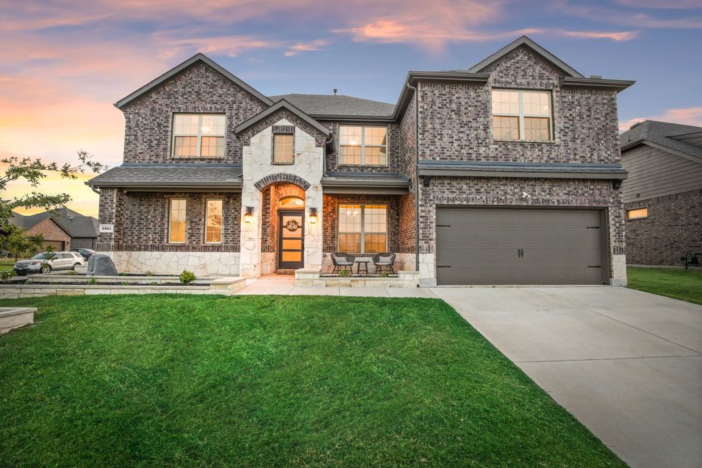 2801 Cerro Ranch Road, Aubrey, TX 76227
