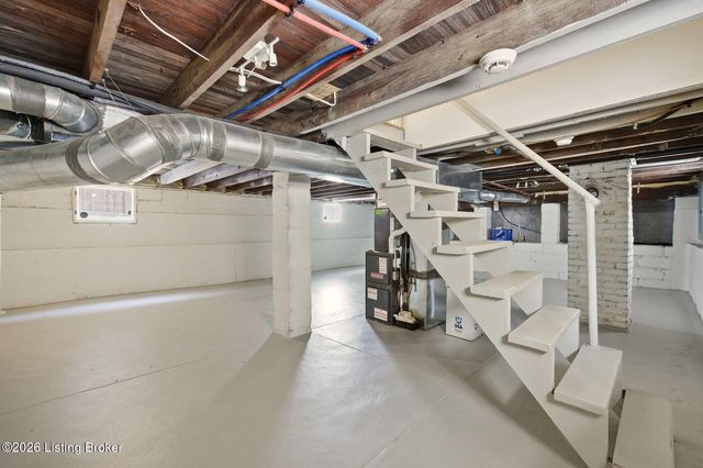 256 S Hite Ave, Louisville, KY 40206